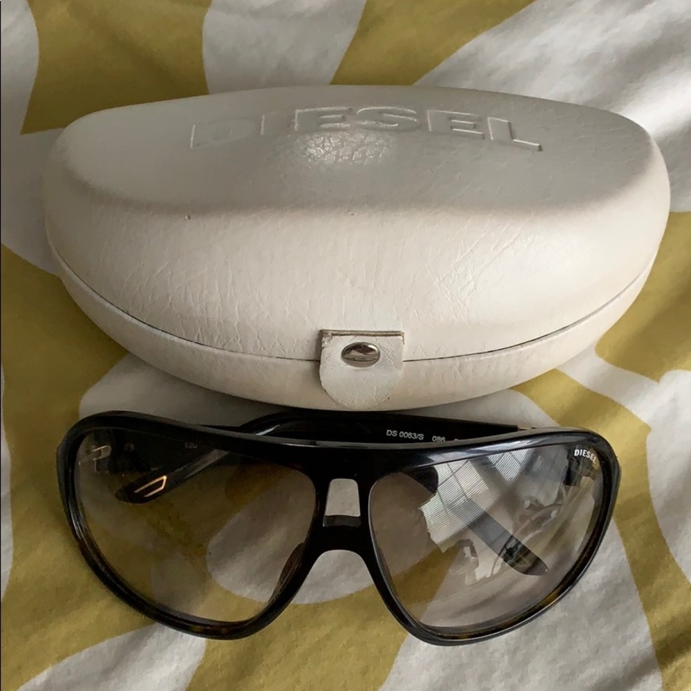 Diesel tortoise aviator sunglasses